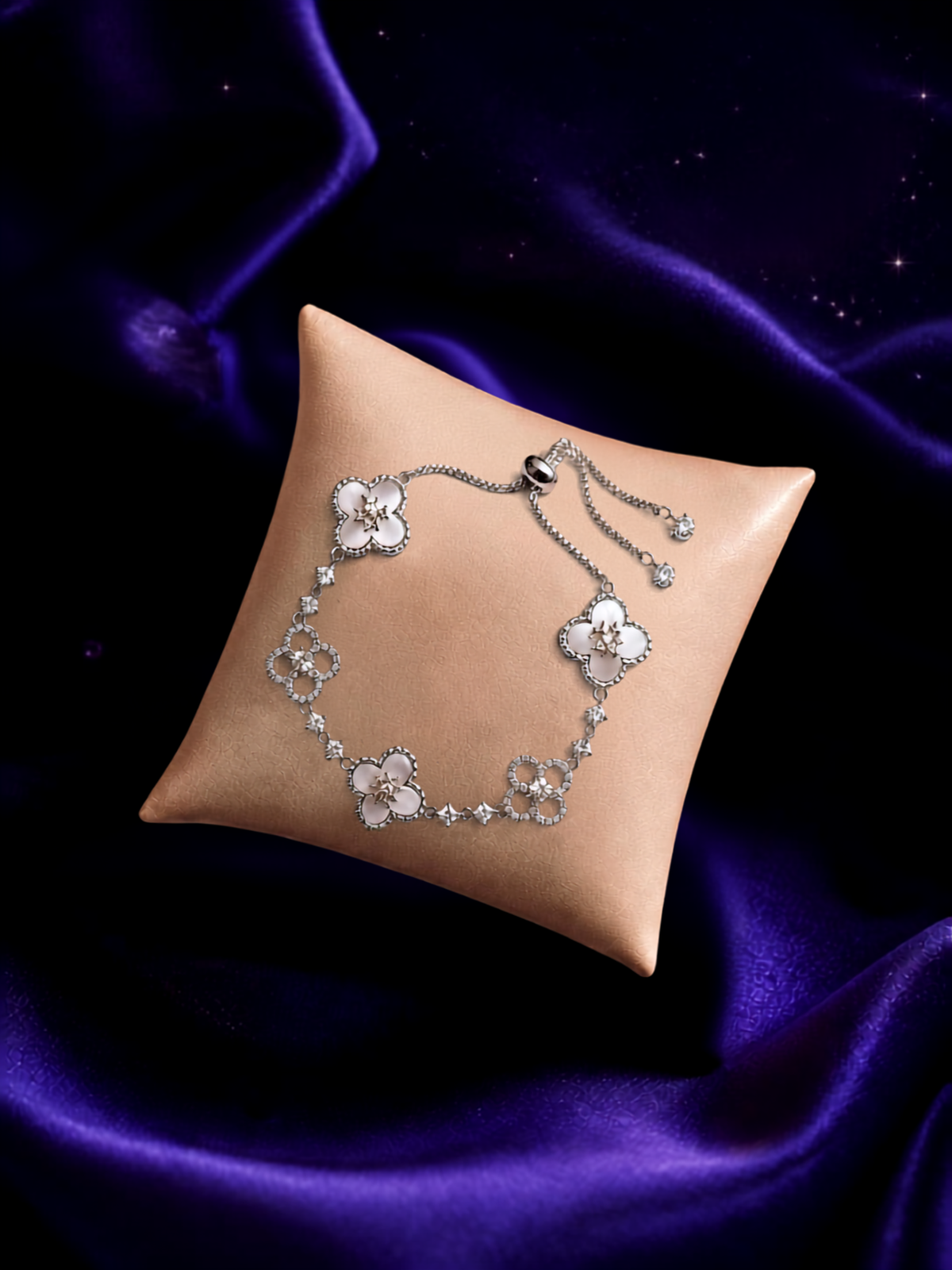 1pc Elegant Rhinestone Inlaid Four-Leaf Clover Adjustable Bracelet - Silver